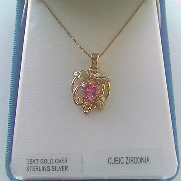 Jewelry - NWT, PRICE FIRM/18KT GOLD OVER S.S HEART NECKLACE